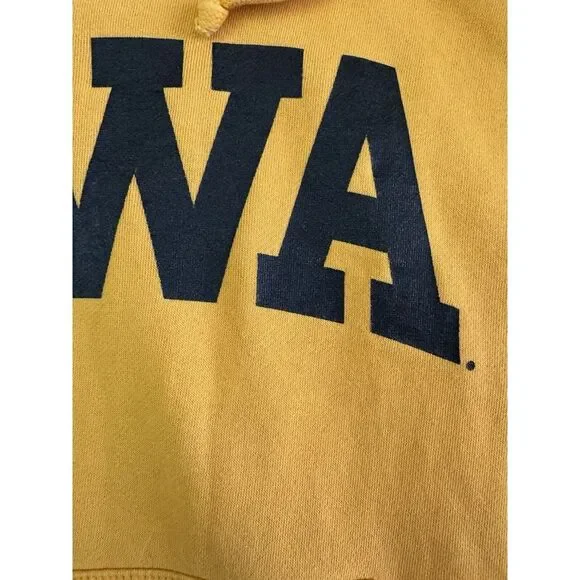 Vintage Iowa Hawkeyes Hoodie Mens Small Yellow Pullover Distressed Logo‎ Y2K - Picture 12 of 12